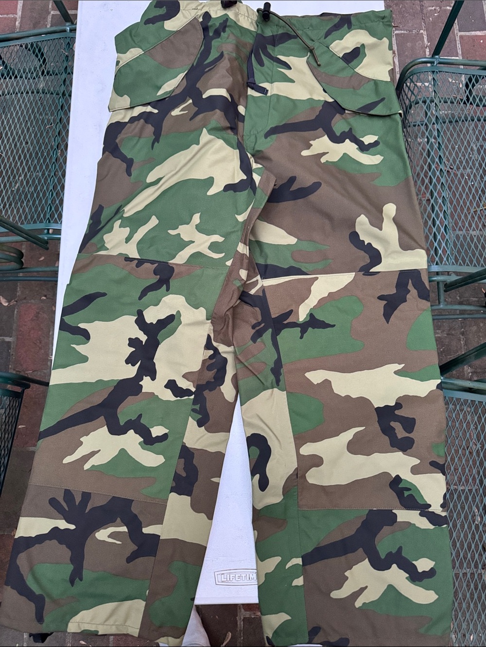 Military issue Trousers for Cold Weather  Camouflage Pants, adjustable waist